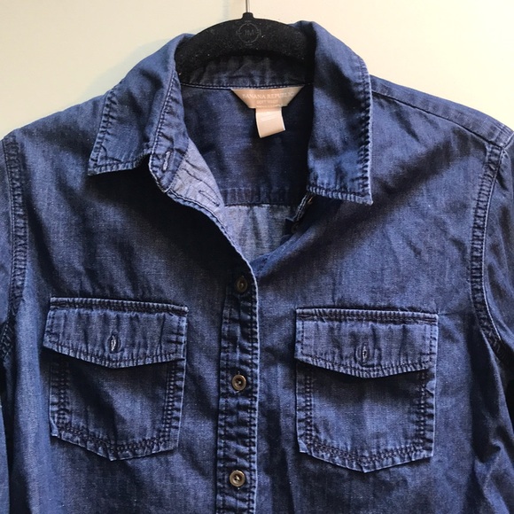 |Banana Republic| Button Down Denim Shirt Sz Small - Picture 4 of 4